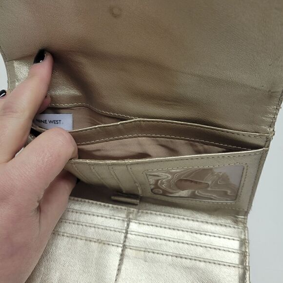 Nine West Plum & Gold Wallet - Picture 5 of 9